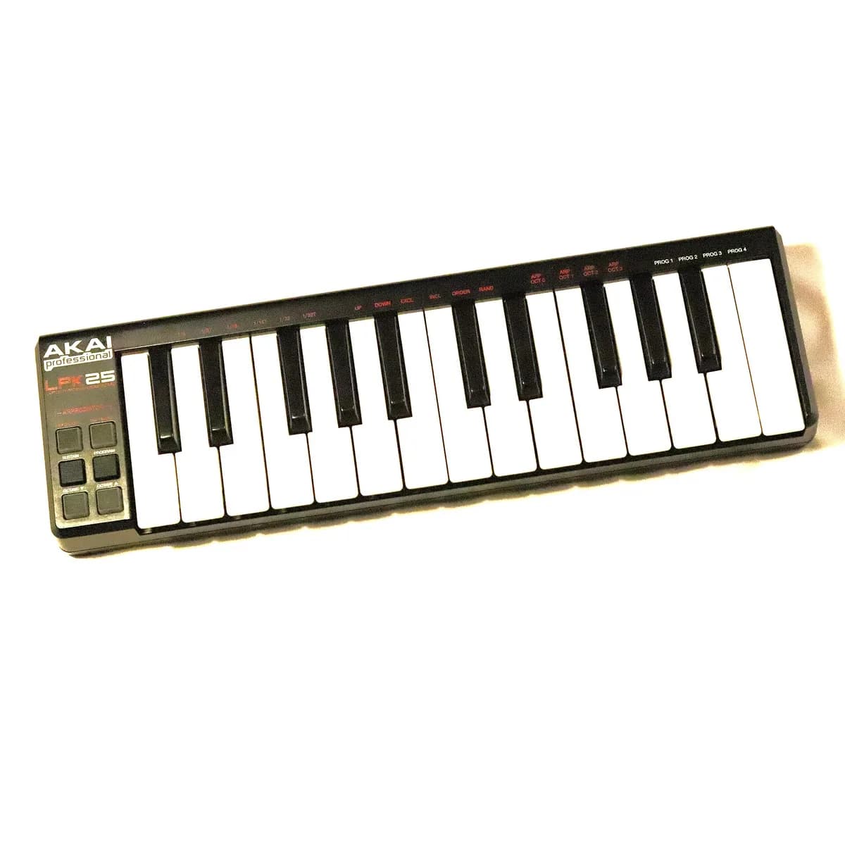 Controlador MIDI de 25 teclas